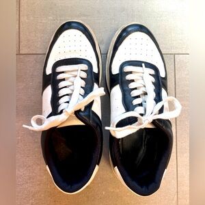 Maje Black and White Sneakers in cool 😎 platform design! Add style to your look!